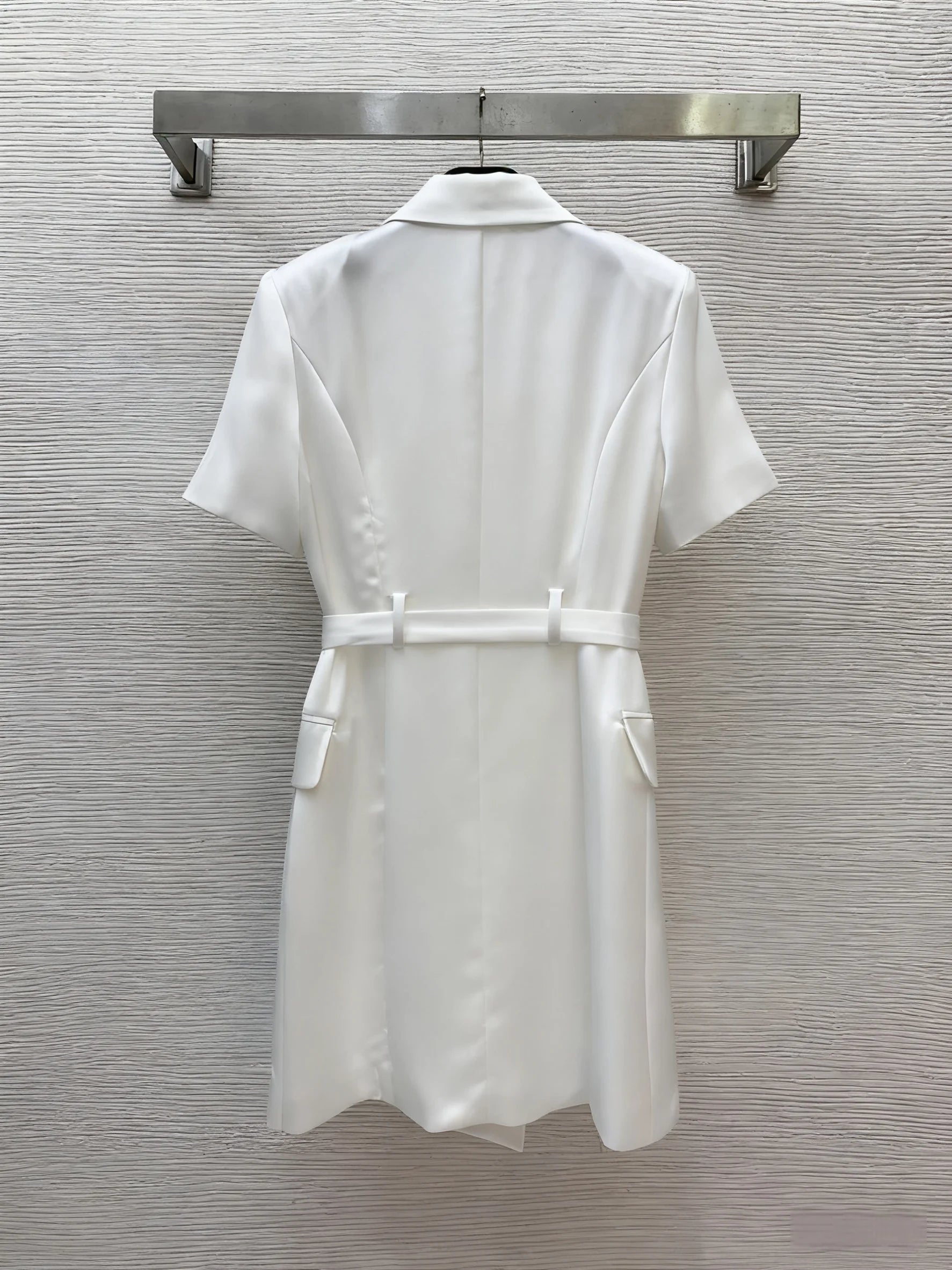 2025 autumn new style C short sleeved suit knee length business style women's slim fit waist cinching dress