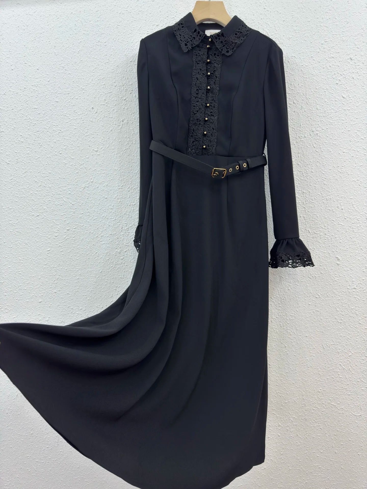 Spring Autumn New Women Turn-down Collar Lace Long Sleeve Midi Dress With Belt Solid Black Elegant Chic High Quality Luxury