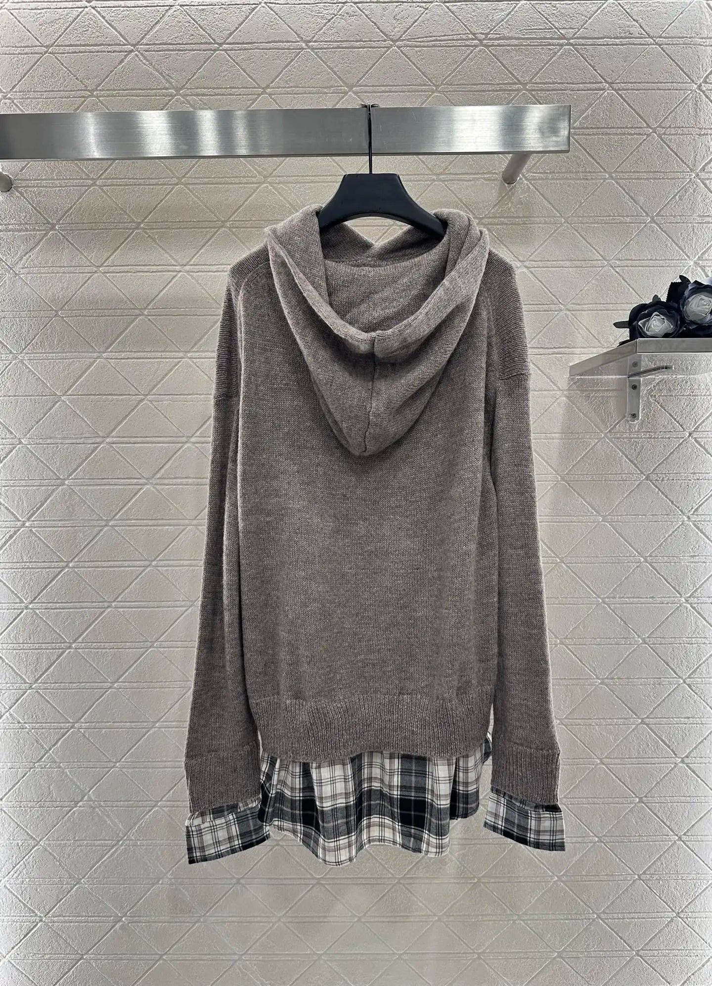 2025 Fashion Autumn and Winter New Arrivals Women's Cotton and Wool Material Knitted Sweater Fake Two-piece Hooded Plaid Sweater