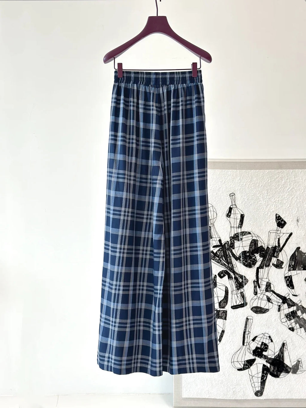 2052 New and Comfortable Early Autumn Preppy Style Color-blocking twisted letter knitted trousers