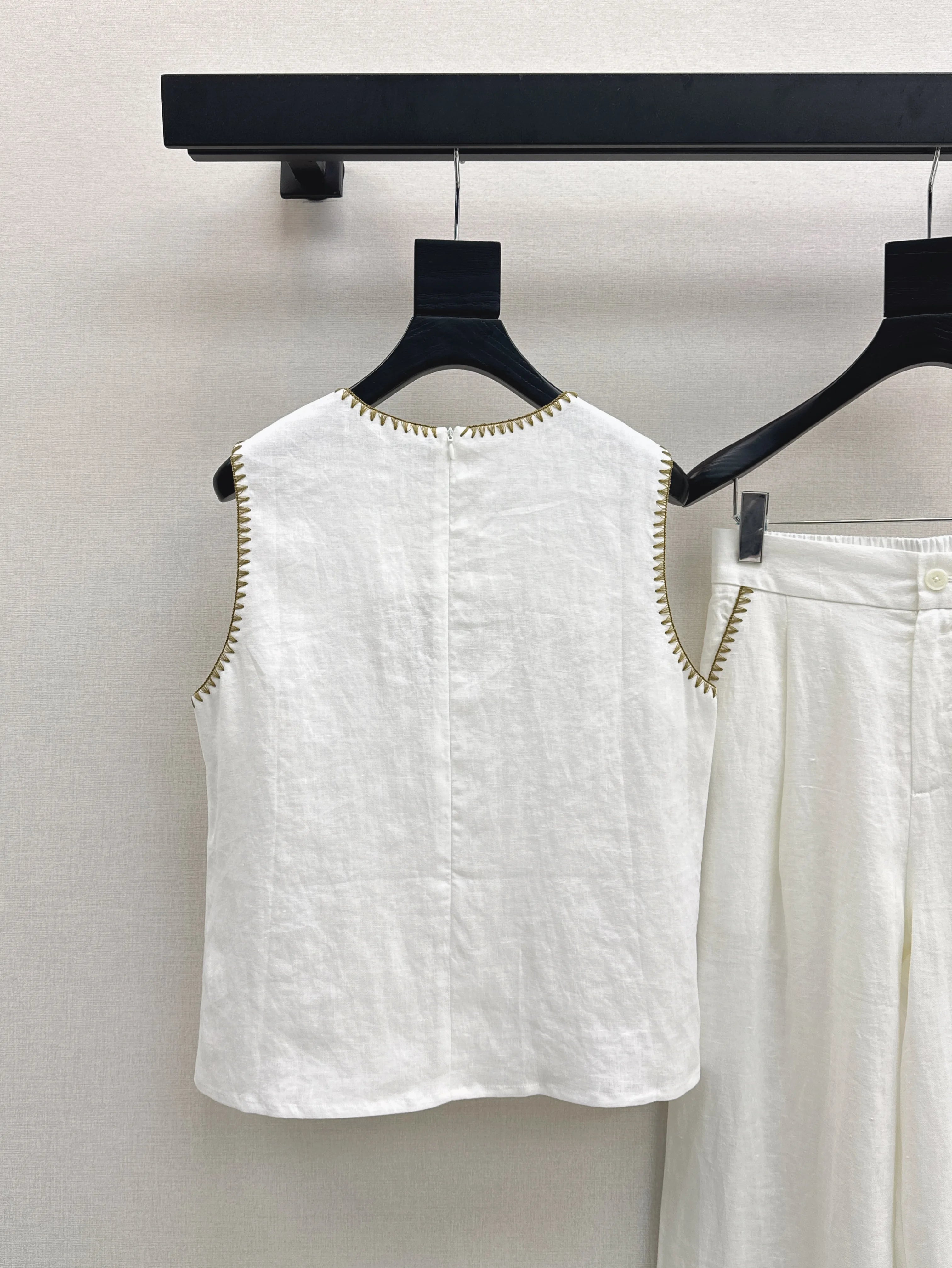 2025 Spring/Summer New Sleeveless Top And Wide Leg Pants  100% linen Set 140