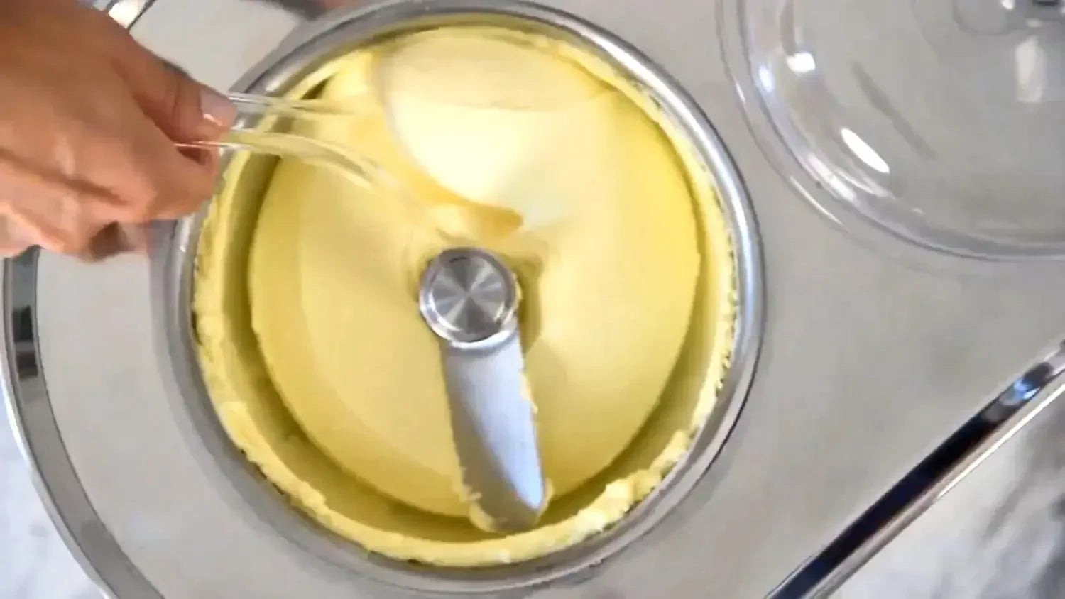 Lello 4080 Lussino 1.5-Quart Ice Cream Maker, Stainless - 110/120V 60 HZ