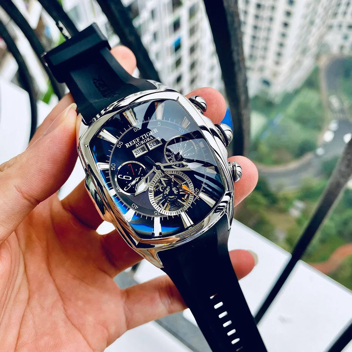 reef tiger brand men's fully automatic mechanical watch, business men's watch, personalized and fashionable men's sports watch