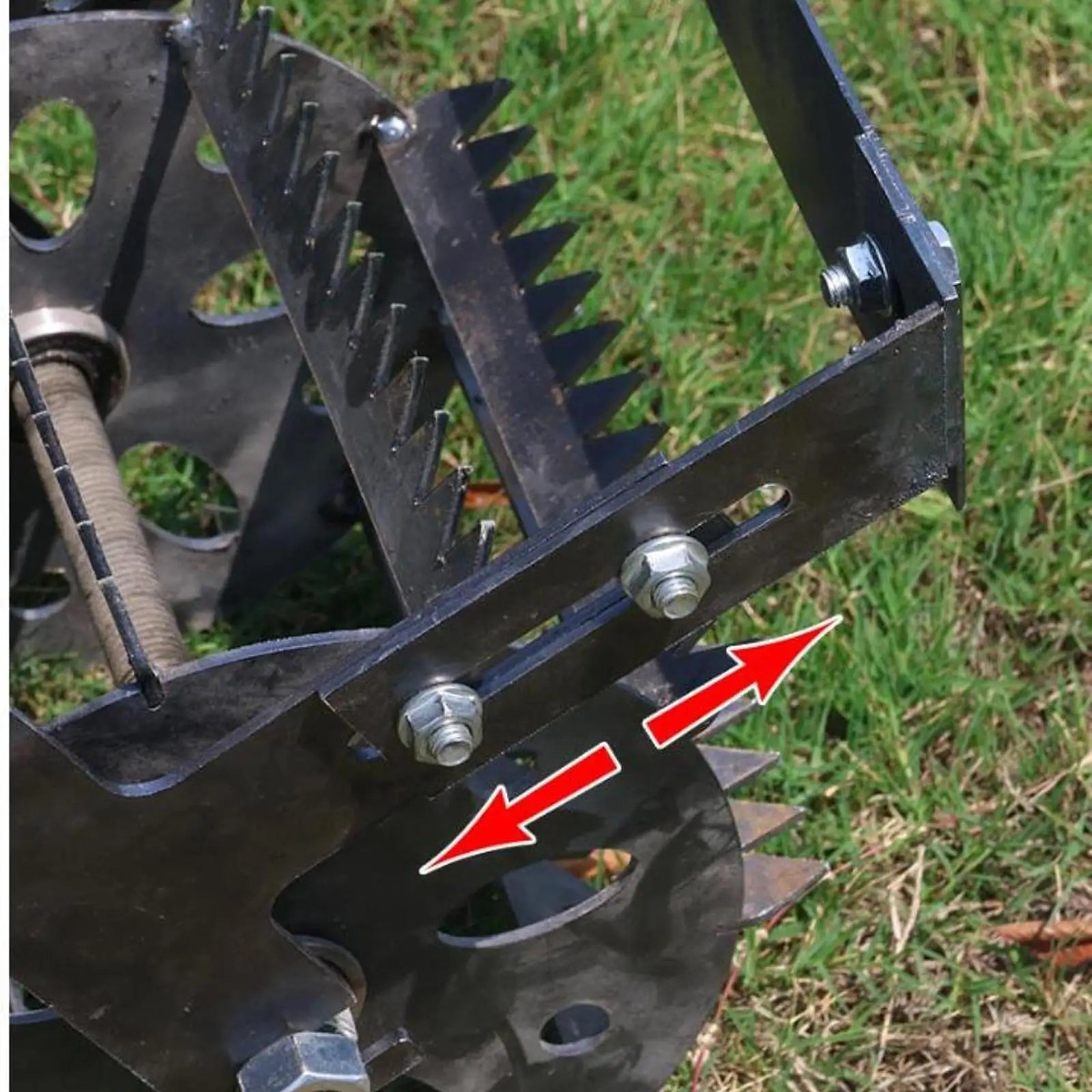 Weeds Roller, Manual Weeder Tool Rolling Lawn Aerator Weeds Removal Tool for Farm