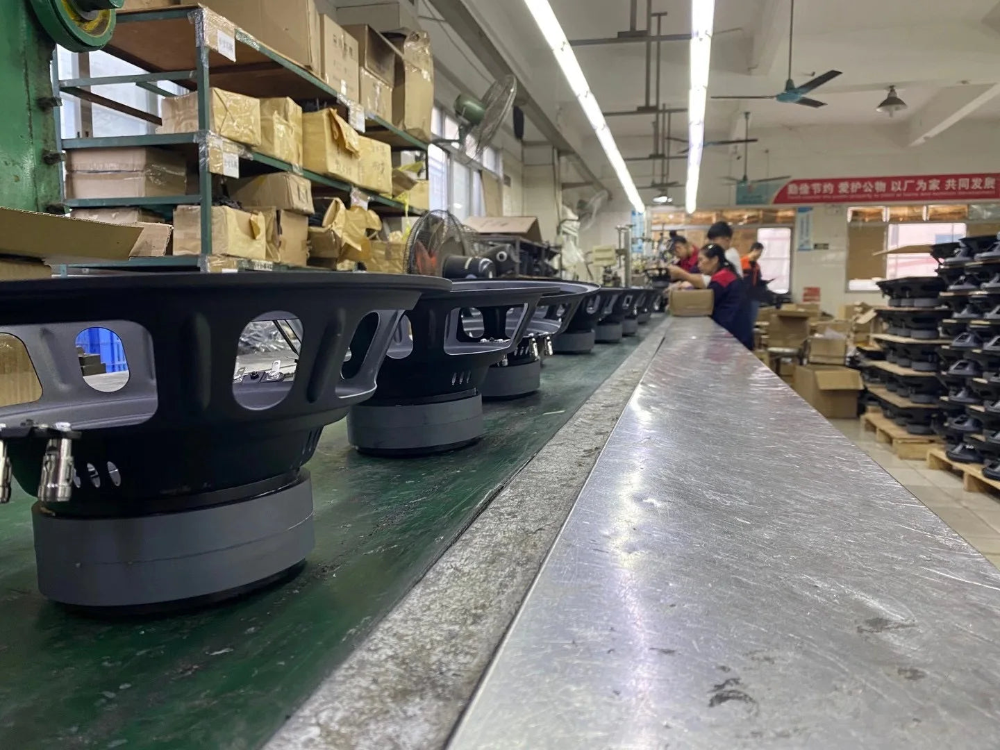 Car Subwoofer Audio Amplifier Vehicle Under Seat Passive Subwoofer 12 Inch 2600W