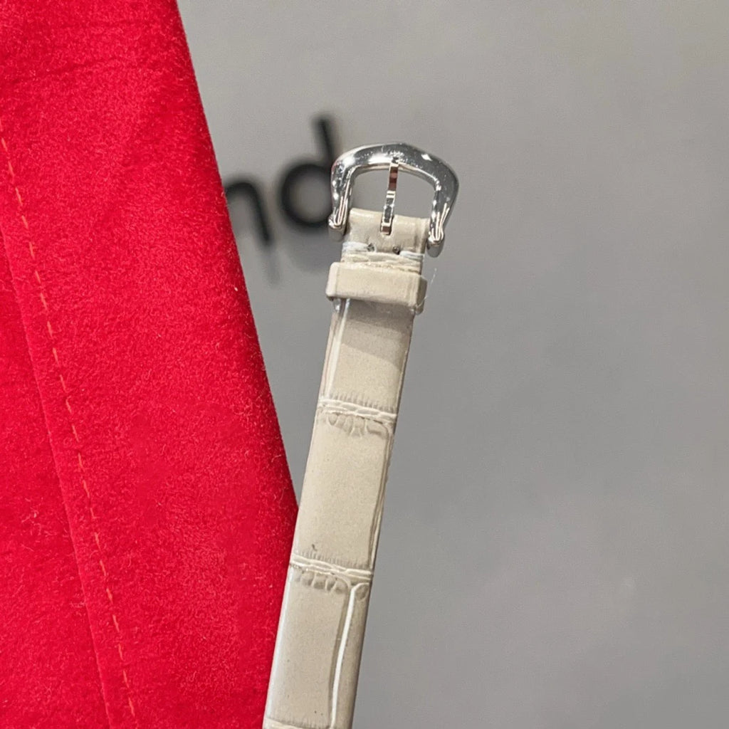 Brand Wrist Watches Woman Girl High Quality 23mm Diamond Oval Style Japanese Quartz Movement Leather Strap Clock CT80