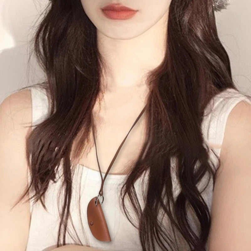 2023 New Elegant PU Leather Key Bag Necklace for Girls Anti Loss Neck Chain Accessory